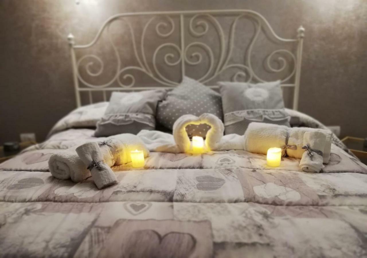 Addu' Ninucc' Hotel Nápoly Kültér fotó