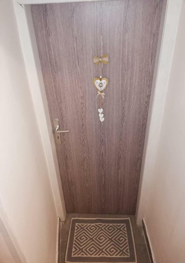 Addu' Ninucc' Hotel Nápoly Kültér fotó
